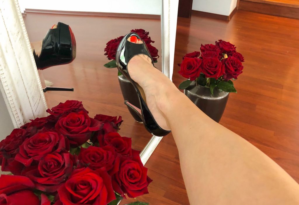 findom louboutin Goddess 